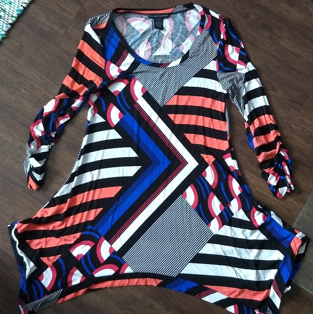 Grace Elements Geometric Tunic Bold Colored